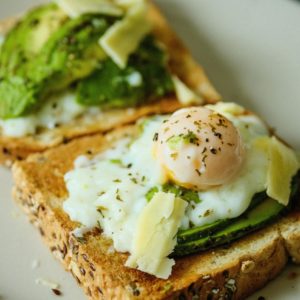 Eat Well to Stay Strong Nutrition Tips for Midlife Women